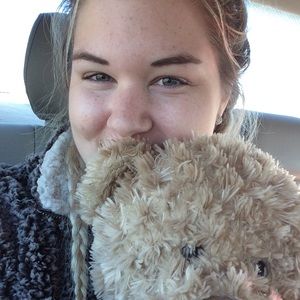 Meet your Posher, Madeline